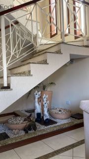 Sobrado Para Vender com 4 quartos 1 suítes no bairro Nova Caieiras em Caieiras