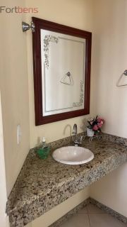 Sobrado Para Vender com 4 quartos 1 suítes no bairro Nova Caieiras em Caieiras