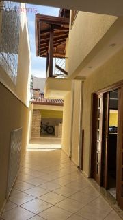 Sobrado Para Vender com 4 quartos 1 suítes no bairro Nova Caieiras em Caieiras