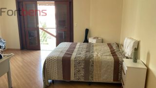 Sobrado Para Vender com 4 quartos 1 suítes no bairro Nova Caieiras em Caieiras