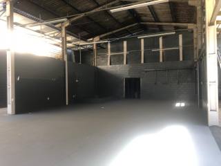 Galpão / Depósito / Armazém Para Vender no bairro Parque dos Eucaliptos em Franco Da Rocha