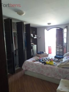 Casa Para Vender com 2 quartos 2 suítes no Real Park em Caieiras