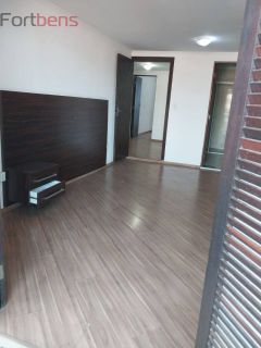 Casa Para Vender com 2 quartos 2 suítes no Real Park em Caieiras