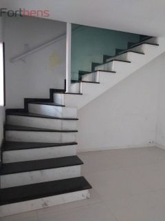 Casa Para Vender com 2 quartos 2 suítes no Real Park em Caieiras