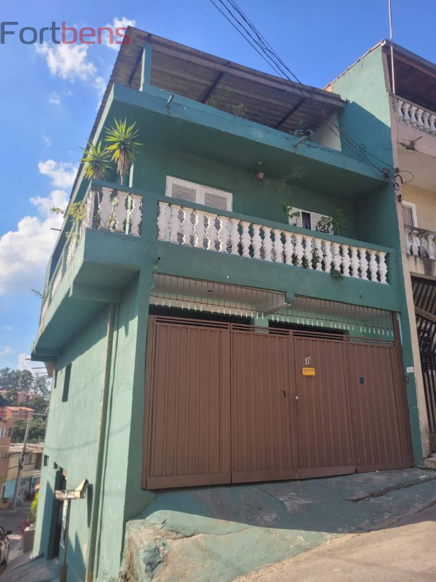 Sobrado Para Vender com 3 quartos no bairro Vera Tereza em Caieiras