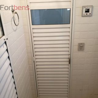 Casa Para Vender com 3 quartos 1 suítes no bairro Nova Caieiras em Caieiras