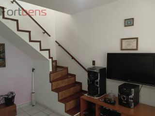 Sobrado Para Vender com 3 quartos no bairro Serpa em Caieiras