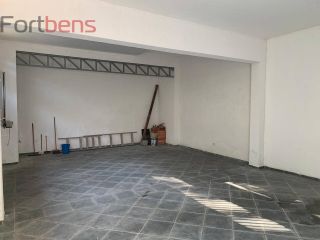 Sobrado Para Vender com 4 quartos 2 suítes no bairro Nova Caieiras em Caieiras