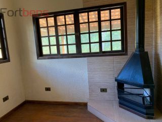 Sobrado Para Vender com 4 quartos 2 suítes no bairro Nova Caieiras em Caieiras