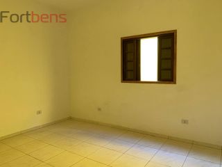 Sobrado Para Vender com 4 quartos 2 suítes no bairro Nova Caieiras em Caieiras