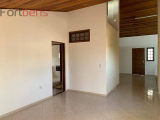 Sobrado Para Vender com 4 quartos 2 suítes no bairro Nova Caieiras em Caieiras