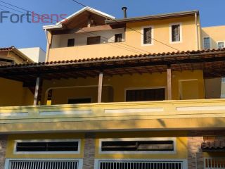 Sobrado Para Vender com 4 quartos 2 suítes no bairro Nova Caieiras em Caieiras