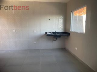 Sobrado Para Vender com 2 quartos no bairro Serpa em Caieiras