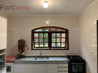 Sobrado Para Vender com 3 quartos 1 suítes no bairro Nova Caieiras em Caieiras