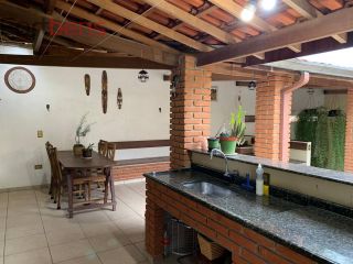 Sobrado Para Vender com 3 quartos 1 suítes no bairro Nova Caieiras em Caieiras