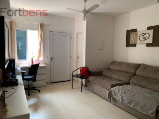 Sobrado Para Vender com 3 quartos 1 suítes no bairro Laranjeiras em Caieiras