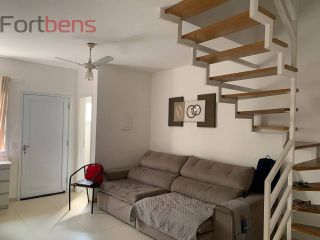 Sobrado Para Vender com 3 quartos 1 suítes no bairro Laranjeiras em Caieiras