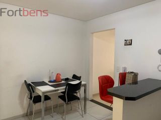 Sobrado Para Vender com 3 quartos 1 suítes no bairro Laranjeiras em Caieiras