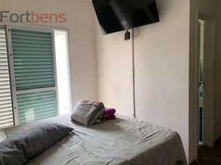 Sobrado Para Vender com 3 quartos 1 suítes no bairro Laranjeiras em Caieiras