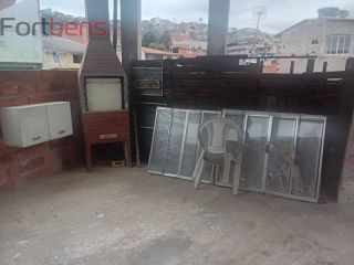 Sobrado Para Vender com 2 quartos no bairro Vera Tereza em Caieiras