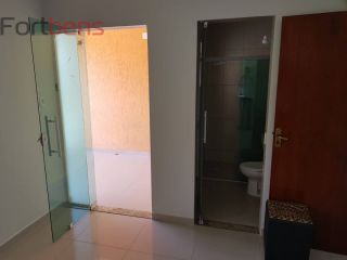 Sobrado Para Vender com 3 quartos 1 suítes no bairro Jd. Europa em Caieiras