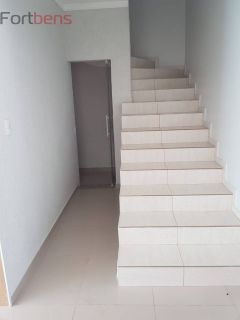 Sobrado Para Vender com 3 quartos 1 suítes no bairro Jd. Europa em Caieiras