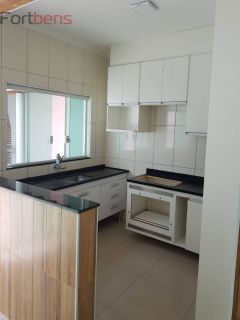 Sobrado Para Vender com 3 quartos 1 suítes no bairro Jd. Europa em Caieiras