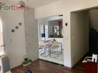 Casa Para Vender com 3 quartos 2 suítes no bairro Nova Caieiras em Caieiras