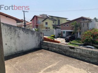 Casa Para Vender com 3 quartos 2 suítes no bairro Nova Caieiras em Caieiras