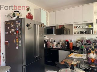 Casa Para Vender com 3 quartos 2 suítes no bairro Nova Caieiras em Caieiras