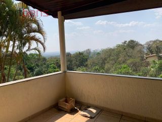 Casa de Condomínio Para Vender com 5 quartos 2 suítes no bairro Alpes de Caieiras em Caieiras