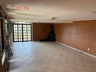 Casa de Condomínio Para Vender com 5 quartos 2 suítes no bairro Alpes de Caieiras em Caieiras