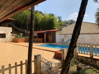 Casa de Condomínio Para Vender com 5 quartos 2 suítes no bairro Alpes de Caieiras em Caieiras