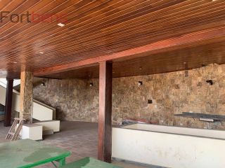 Casa de Condomínio Para Vender com 5 quartos 2 suítes no bairro Alpes de Caieiras em Caieiras