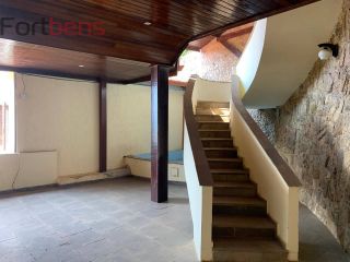 Casa de Condomínio Para Vender com 5 quartos 2 suítes no bairro Alpes de Caieiras em Caieiras