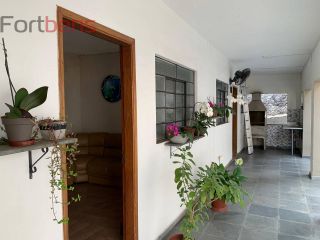 Prédio / Edifício Inteiro Comercial Para Vender com 6 quartos 1 suítes no bairro Centro em Francisco Morato