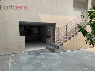 Prédio / Edifício Inteiro Comercial Para Vender com 6 quartos 1 suítes no bairro Centro em Francisco Morato