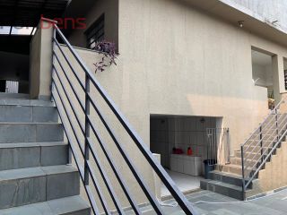 Prédio / Edifício Inteiro Comercial Para Vender com 6 quartos 1 suítes no bairro Centro em Francisco Morato