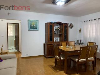 Prédio / Edifício Inteiro Comercial Para Vender com 6 quartos 1 suítes no bairro Centro em Francisco Morato