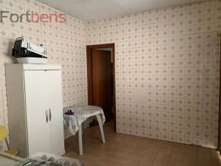 Prédio / Edifício Inteiro Comercial Para Vender com 6 quartos 1 suítes no bairro Centro em Francisco Morato