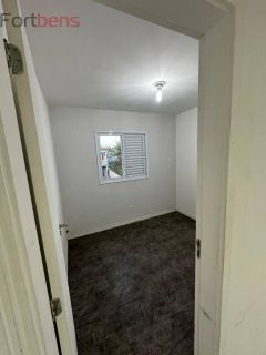 Apartamento Para Vender com 2 quartos no bairro Parque Santa Delfa em Franco Da Rocha