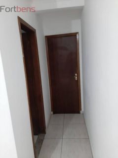 Sobrado Para Vender com 3 quartos 1 suítes no bairro Laranjeiras em Caieiras