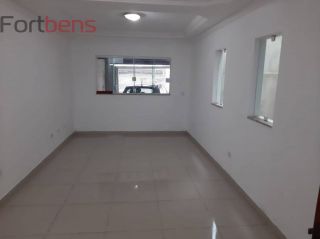 Sobrado Para Vender com 3 quartos 1 suítes no bairro Laranjeiras em Caieiras