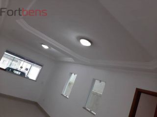 Sobrado Para Vender com 3 quartos 1 suítes no bairro Laranjeiras em Caieiras