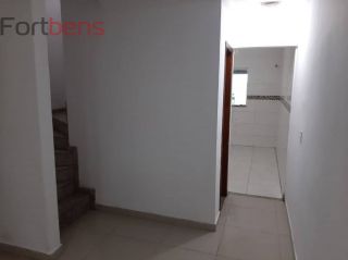 Sobrado Para Vender com 3 quartos 1 suítes no bairro Laranjeiras em Caieiras