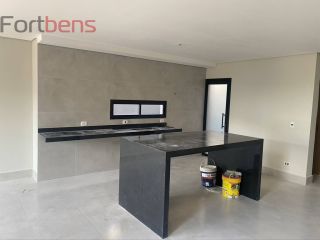 Sobrado Para Vender com 3 quartos 3 suítes no bairro Villa Verde em Franco Da Rocha