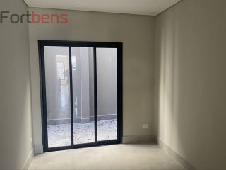 Sobrado Para Vender com 3 quartos 3 suítes no bairro Villa Verde em Franco Da Rocha