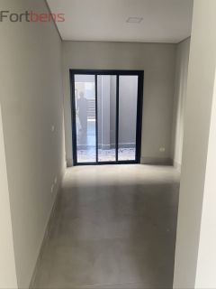 Sobrado Para Vender com 3 quartos 3 suítes no bairro Villa Verde em Franco Da Rocha