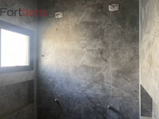 Sobrado Para Vender com 3 quartos 3 suítes no bairro Villa Verde em Franco Da Rocha