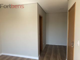 Sobrado Para Vender com 3 quartos 3 suítes no bairro Villa Verde em Franco Da Rocha